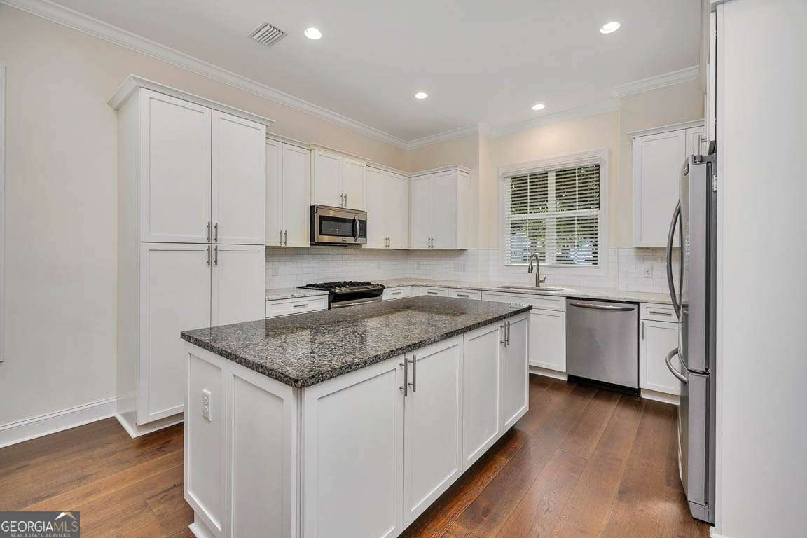 1040 Sinclair PT
