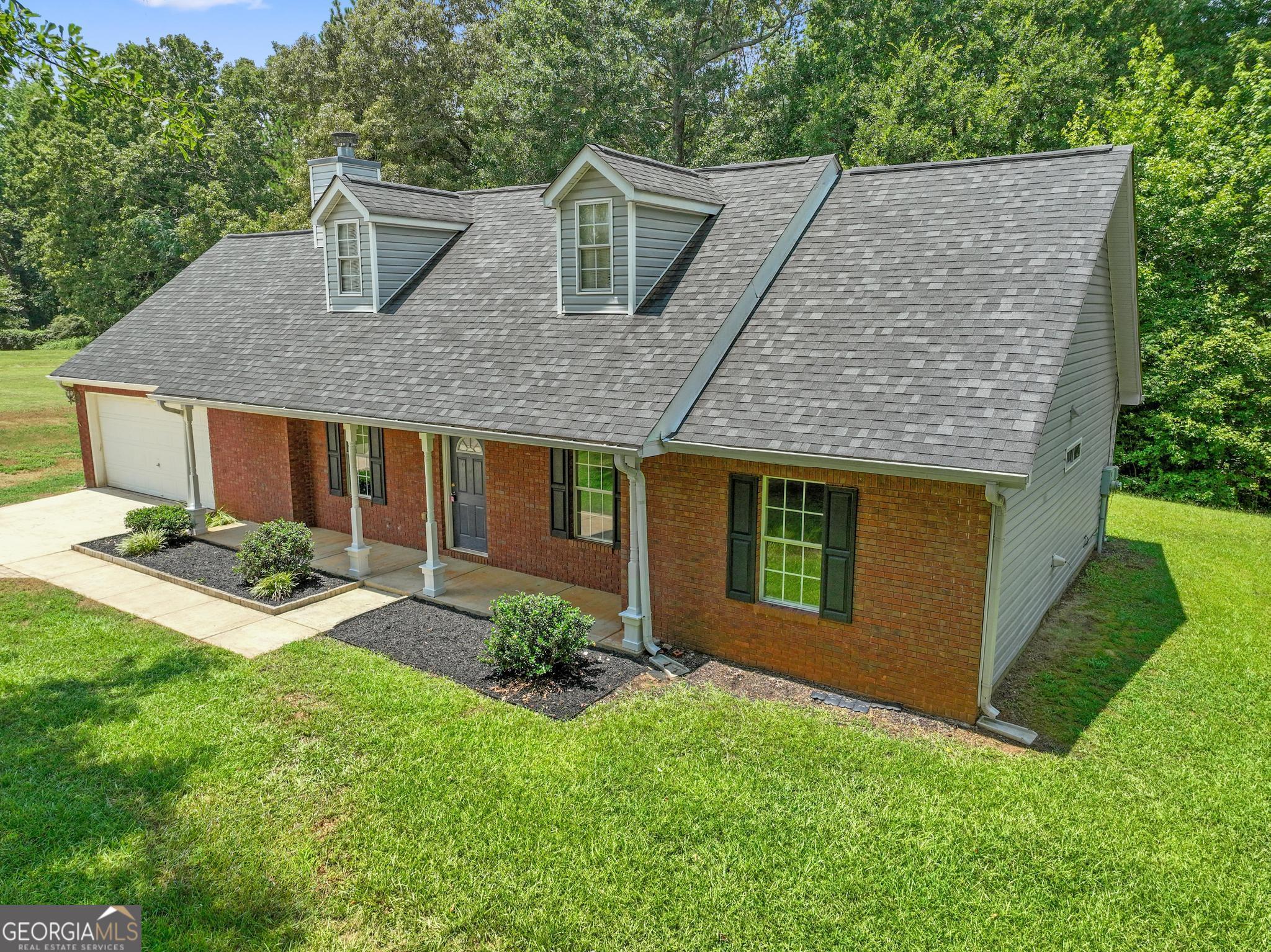 169 Meadow View DR