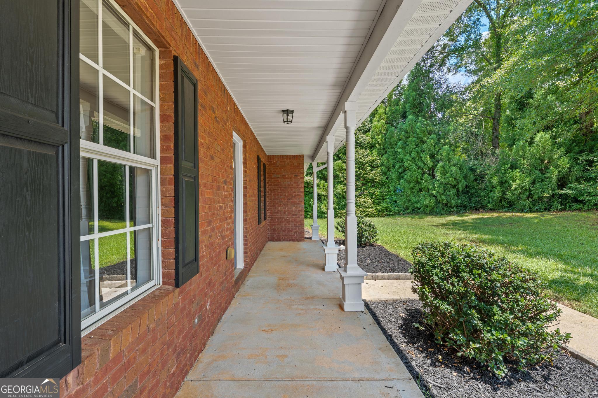 169 Meadow View DR