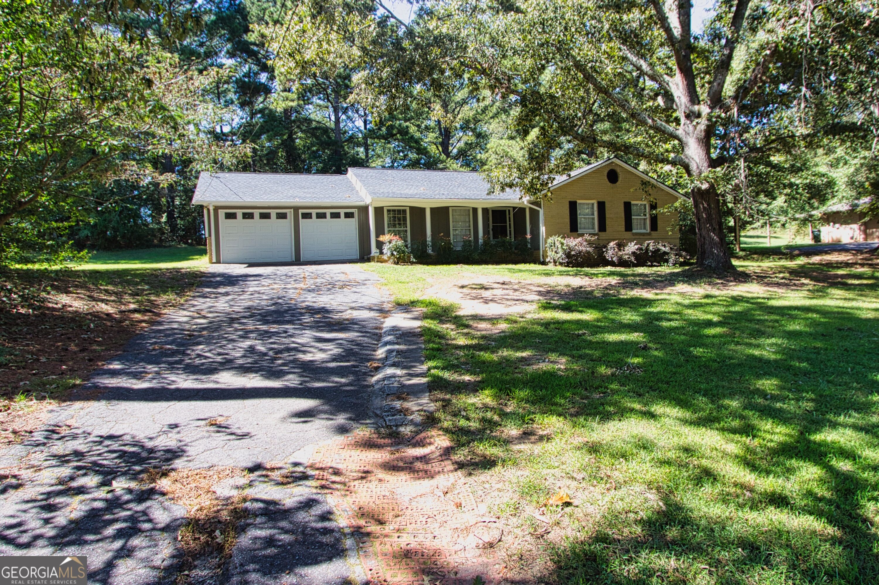 3720 Sunny Hill DR