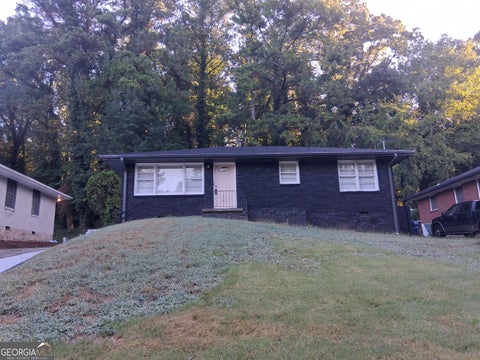 Photo of 2028 Wells Drive SW, Atlanta, GA 30311 (MLS # 10853209)