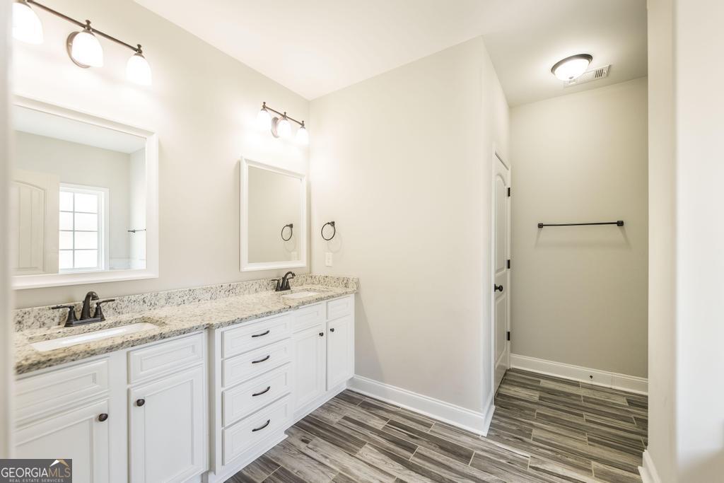 Regency Court - Residential