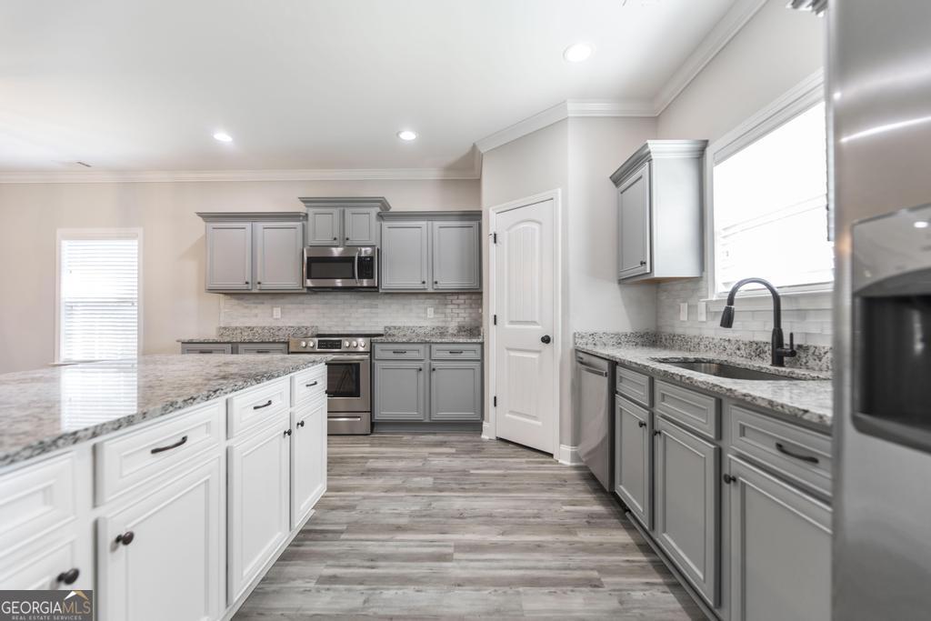 Regency Court - Residential