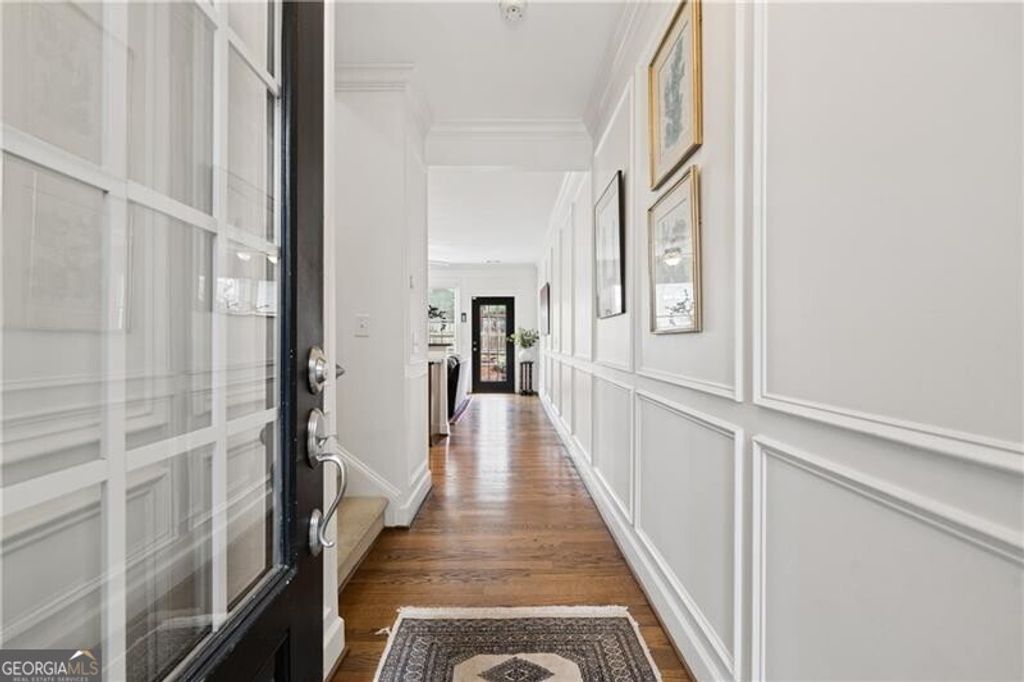 Photo of 2838 Jordan Oaks Lane, Decatur, GA 30033 (MLS # 10710074)