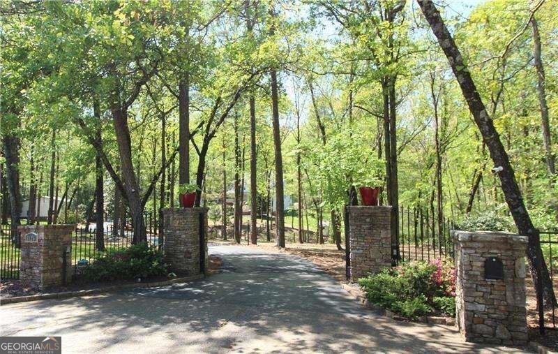 3125 Pine Mountain CIR NW