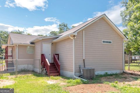 A home in Barnesville