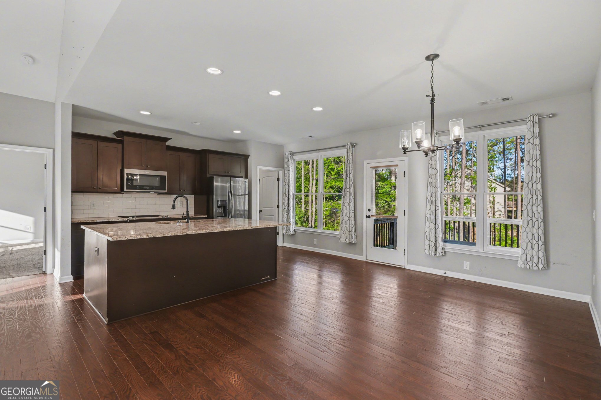 11 Griffin Mill DR NW