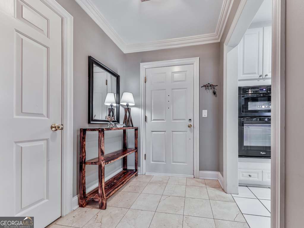 211 COLONIAL HOMES DR NW 2501