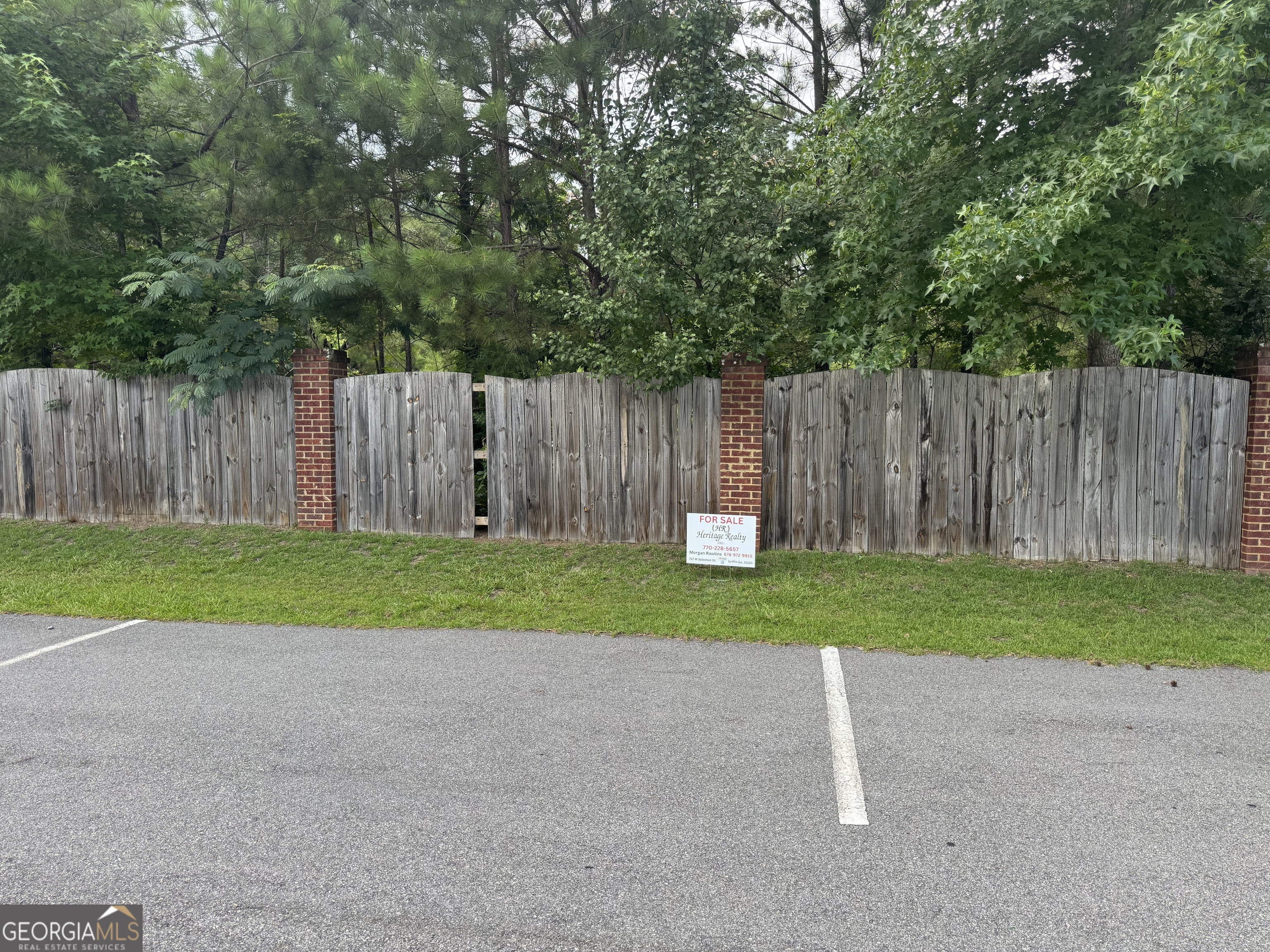 0 N Davis DR