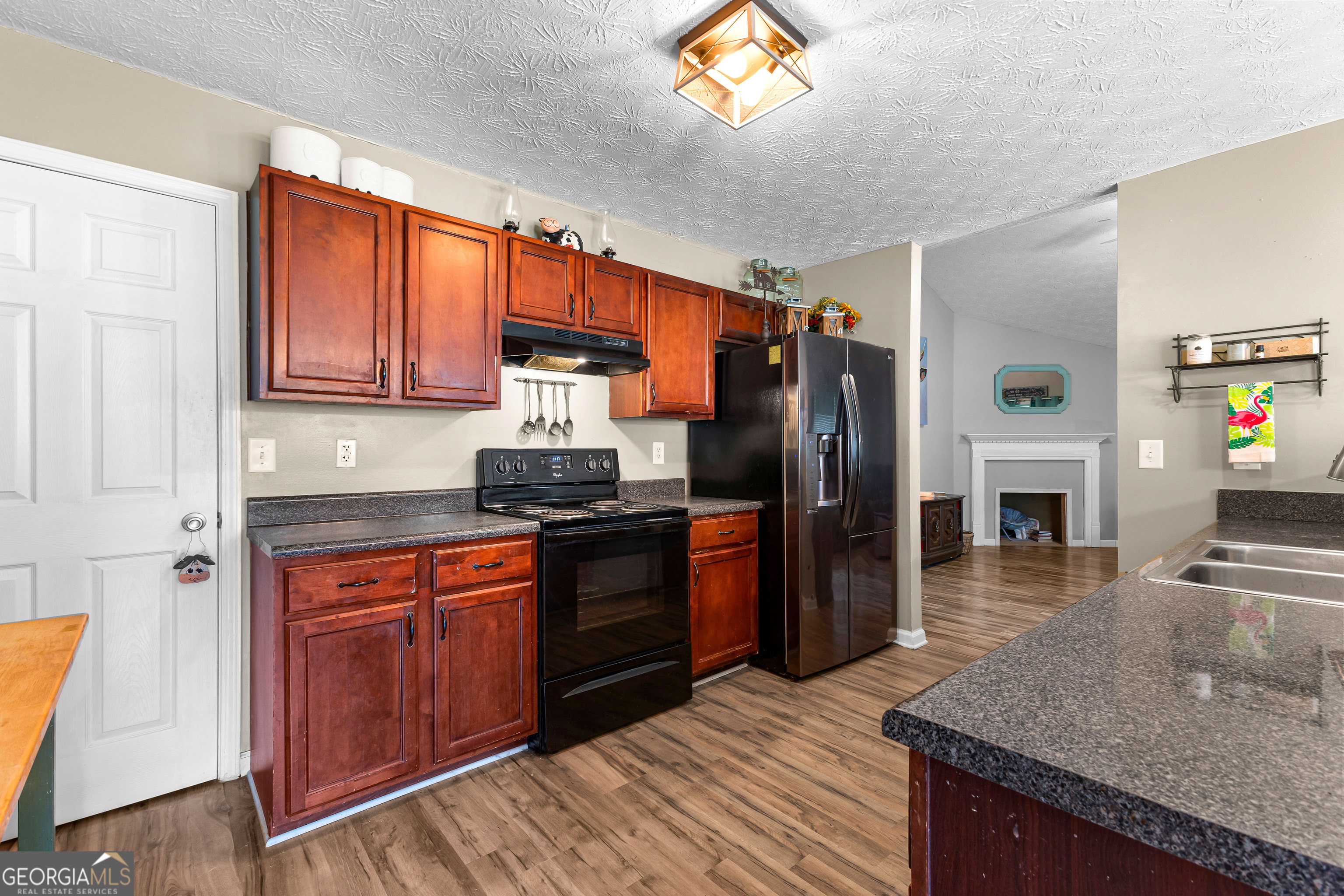 39 Glazier Farms WAY
