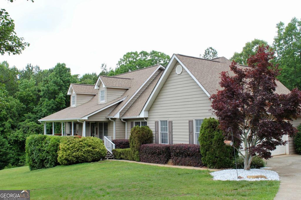 Photo of 2570 Castleberry Bridge Road, Dawsonville, GA 30534 (MLS # 10794327)