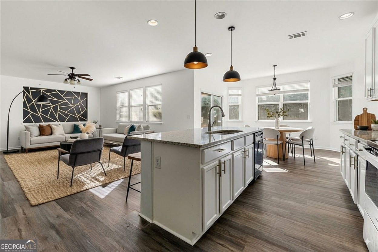 1183 Lanier Springs DR