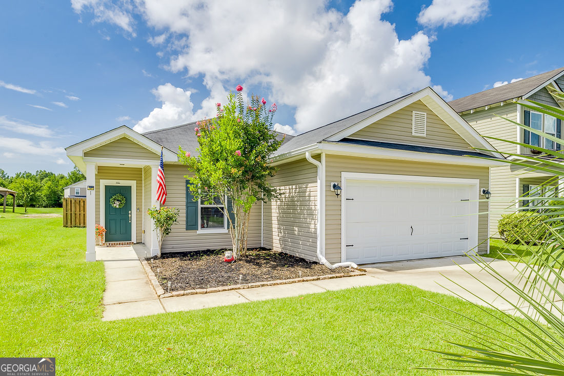 Well-maintained single-story home on a quiet cul-de-sac with a privacy-fenced backyard. The airy great room with LVP flooring has lots of natural light. The island kitchen boasts stainless steel appliances, a pantry, and a deep single-bowl chef's sink. From the sunny dining area, a sliding glass door takes you to the patio and fenced back yard. Two guest rooms share a hall bath. The master suite, tucked away at the peaceful back corner of the home, has an ensuite bath and two walk-in closets. The home has a two-car garage plus a driveway that will hold four additional vehicles. Sellers have been proactive in roof and HVAC maintenance and have recently pressure-washed the exterior...truly move-in ready! Located in Rice Mill at Rice Creek, you'll love the pool, playground, and fitness center.