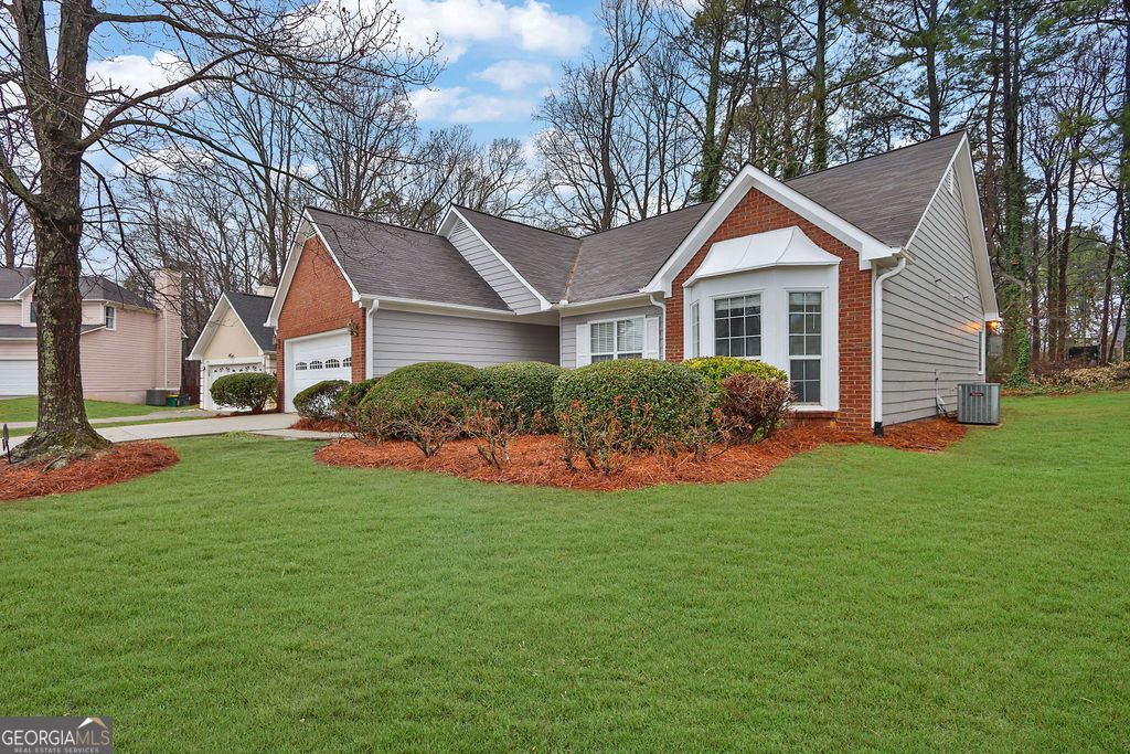 Photo of 3095 Dunlin Lake Way, Lawrenceville, GA 30044 (MLS # 10726308)