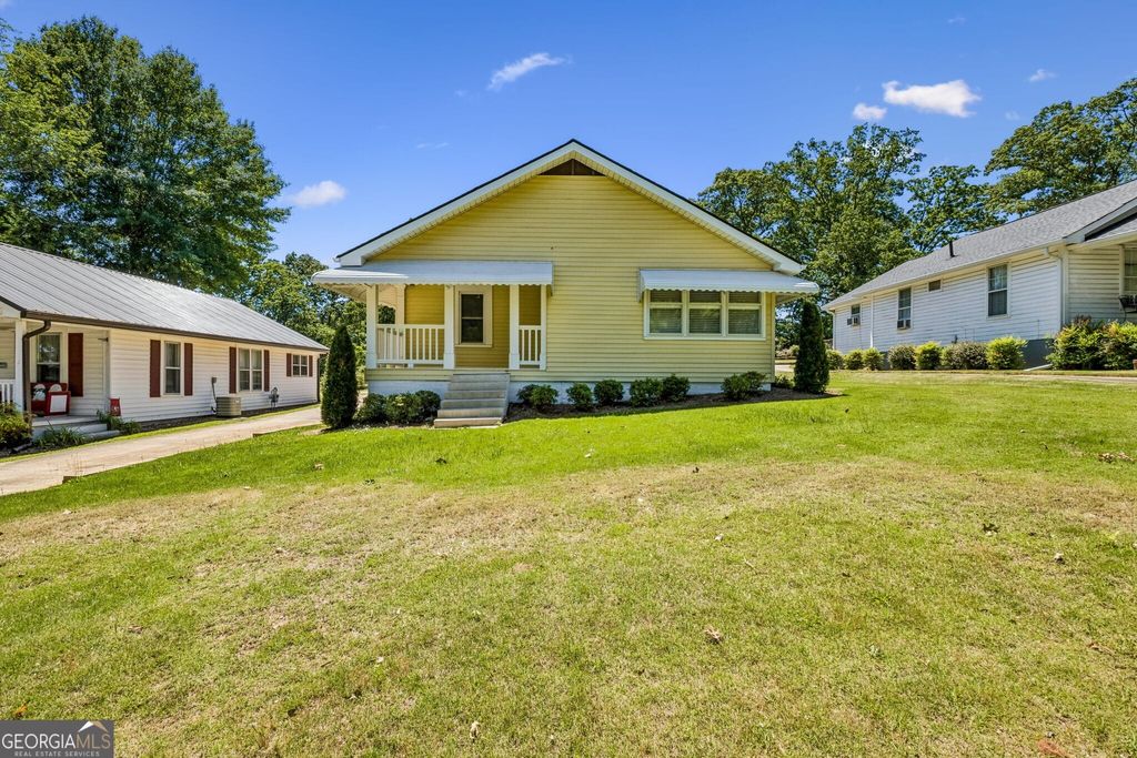 Photo of 553 S Hill Street, Buford, GA 30518 (MLS # 10767286)