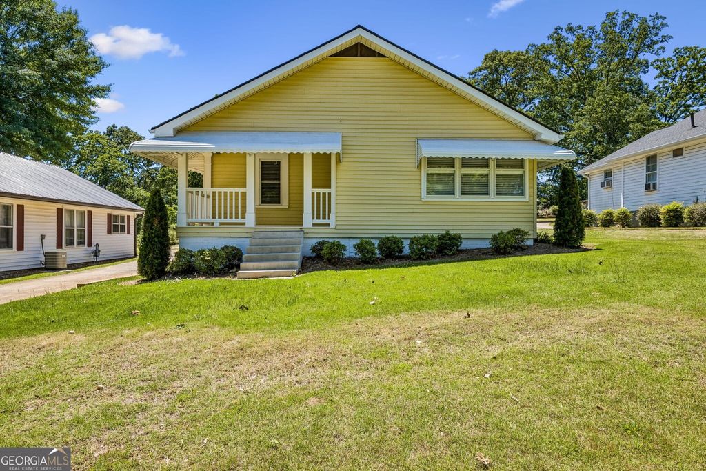 Photo of 553 S Hill Street, Buford, GA 30518 (MLS # 10767286)