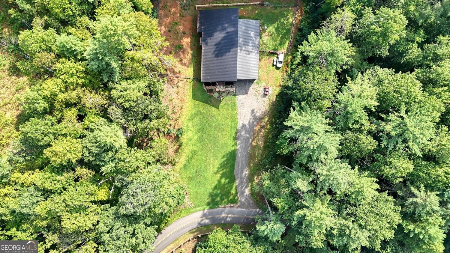 6824 Mountain Laurel RD