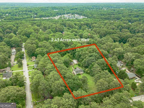 Photo of 1940 Fairburn Road SW, Atlanta, GA 30331 (MLS # 10807826)