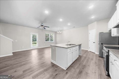 Photo of 208 Harrison Drive NW, Calhoun, GA 30701 (MLS # 10702192)