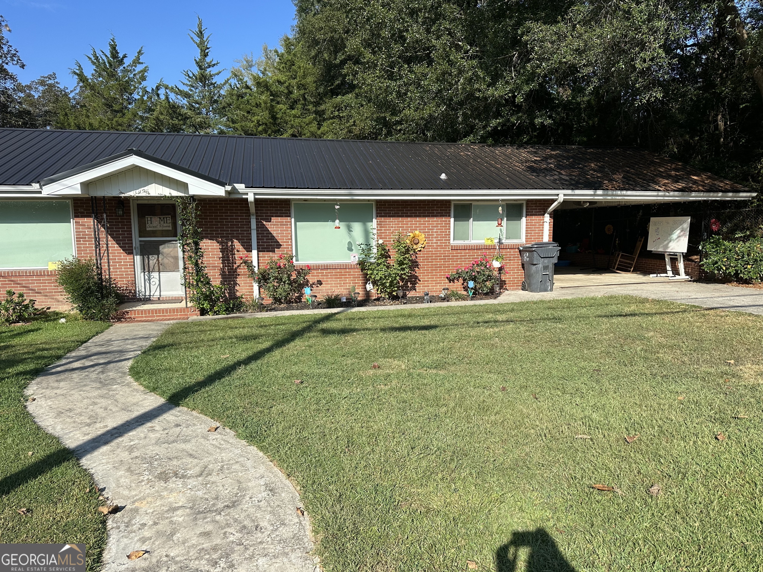 1945 Irwinton RD