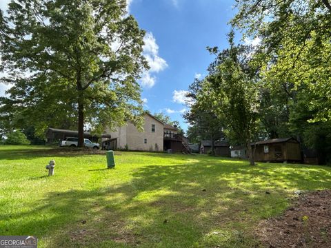 A home in Ellenwood