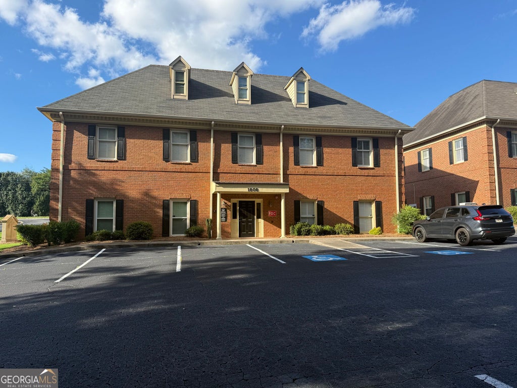 Photo of 1808 Over Lake Drive SE #STE C, Conyers, GA 30013 (MLS # 10880666)