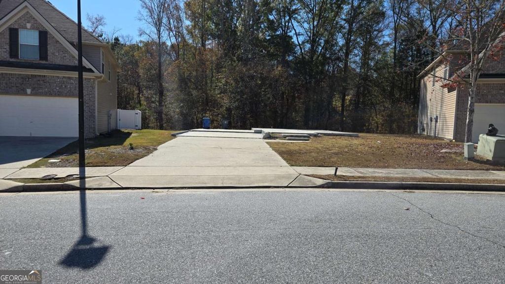 Photo of 7681 Bowhead Court, Fairburn, GA 30213 (MLS # 10653234)