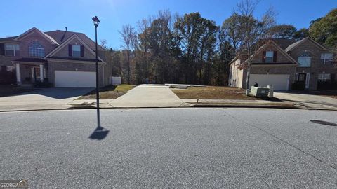 Photo of 7681 Bowhead Court, Fairburn, GA 30213 (MLS # 10653234)