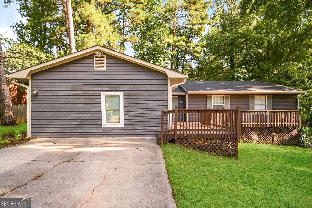 Photo 1 of 11 — 387 Independence DR, Jonesboro, GA 30238