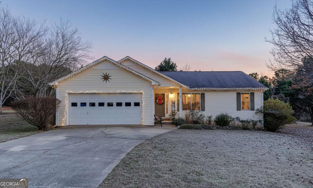 Photo of 156 Alicia Drive, Winder, GA 30680 (MLS # 10659773)