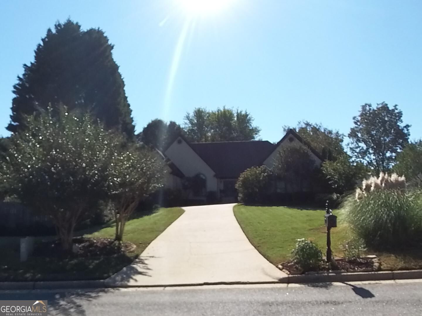 210 Pear Valley CT