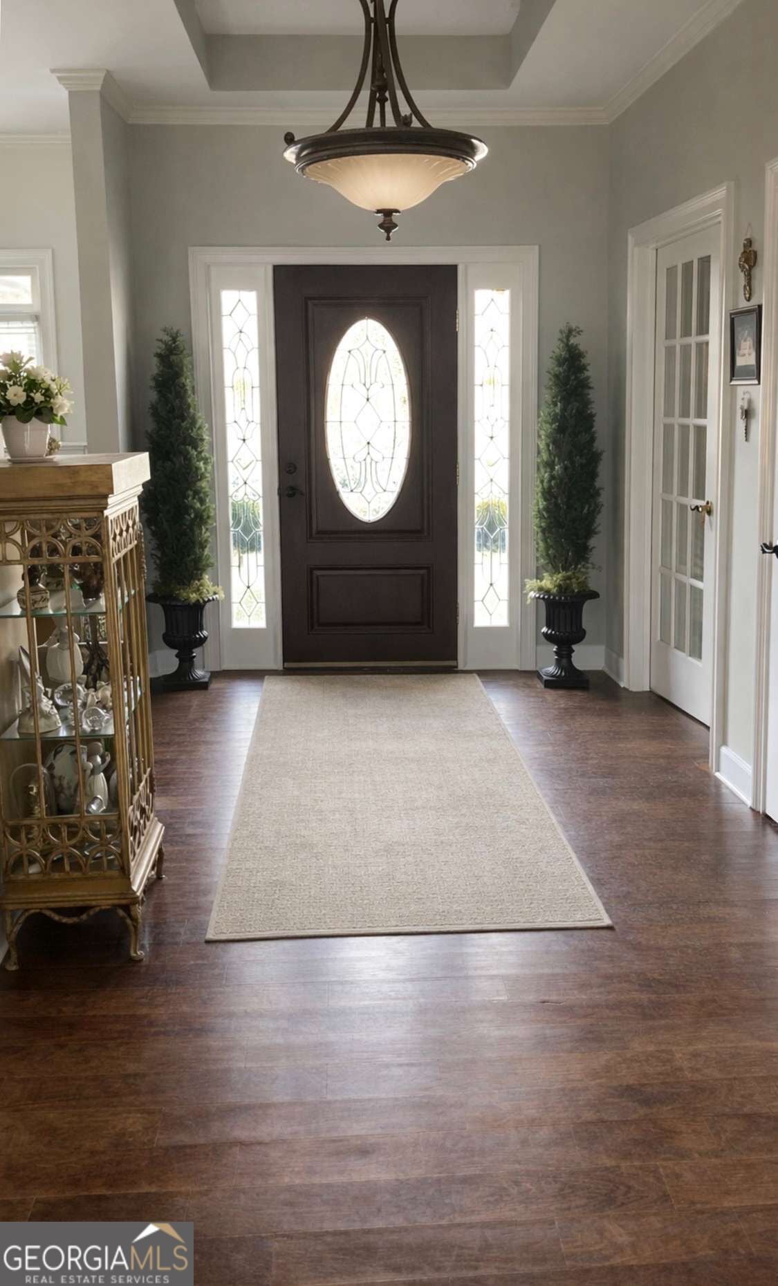 210 Pear Valley CT
