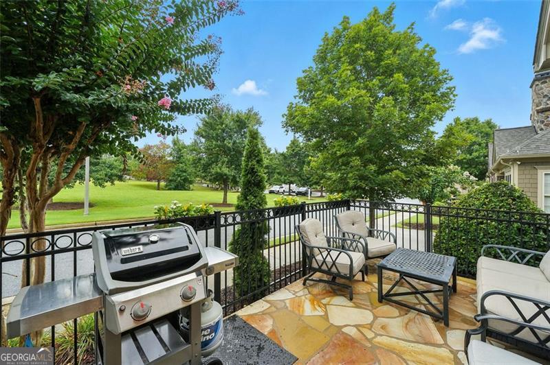 29 Cedarcrest Village CT