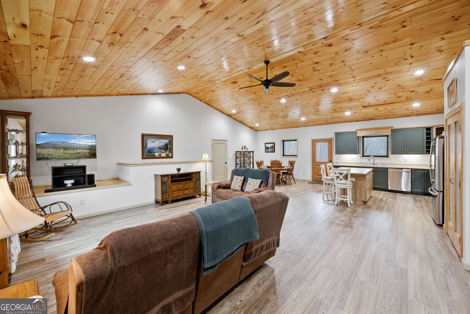 1581 Taylor Town RD NE