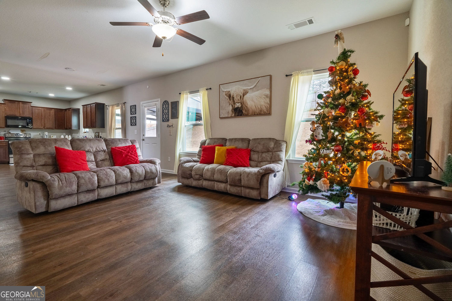 735 Walnut Creek CIR