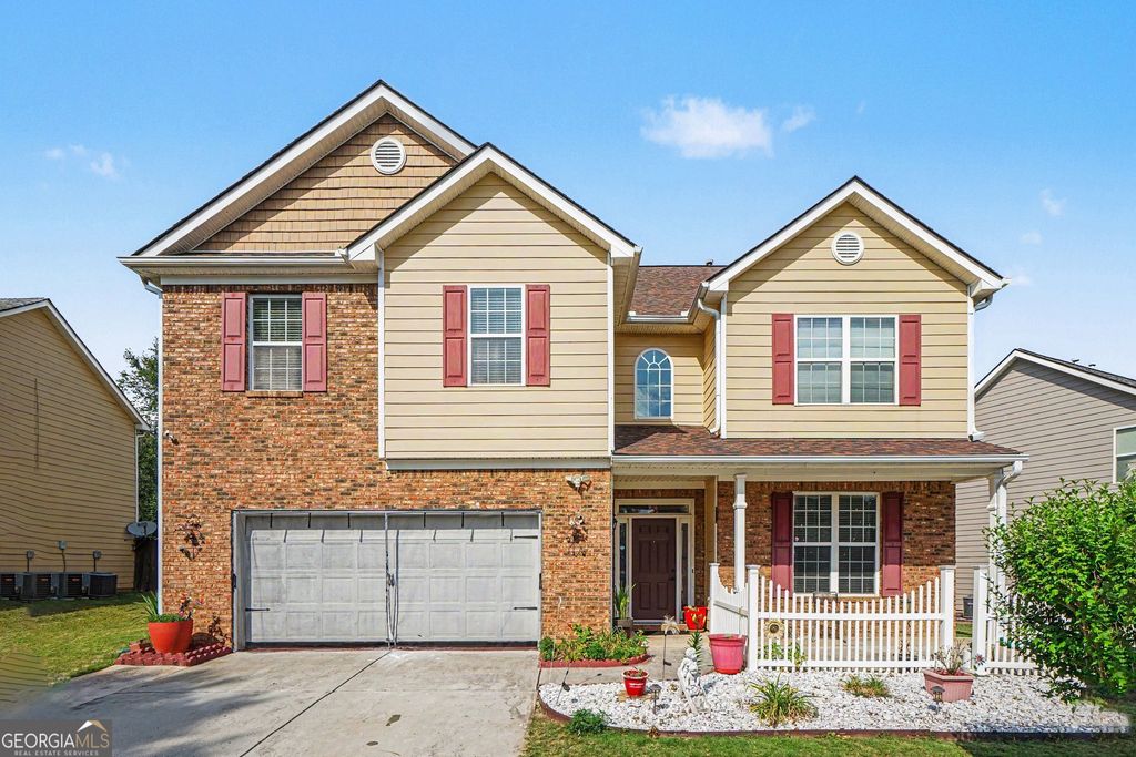 Photo of 1420 Rose Terrace Circle, Loganville, GA 30052 (MLS # 10770105)