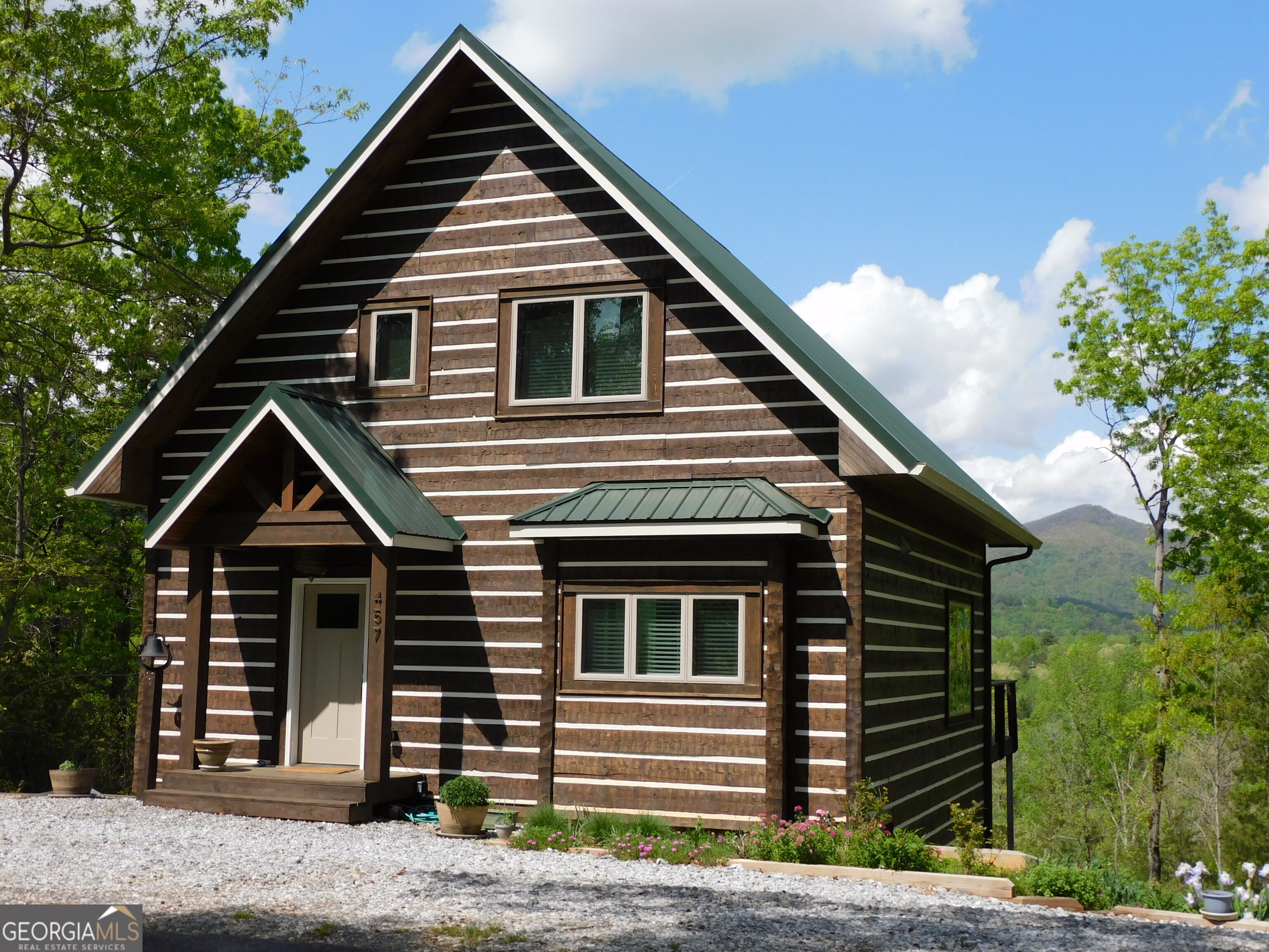 457 Monroe Ridge RD