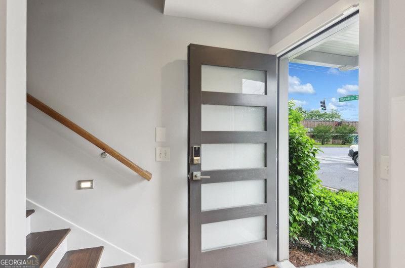 Atlanta, Georgia 30307, United States, 3 Bedrooms Bedrooms, ,4 BathroomsBathrooms,Residential,Active,169520