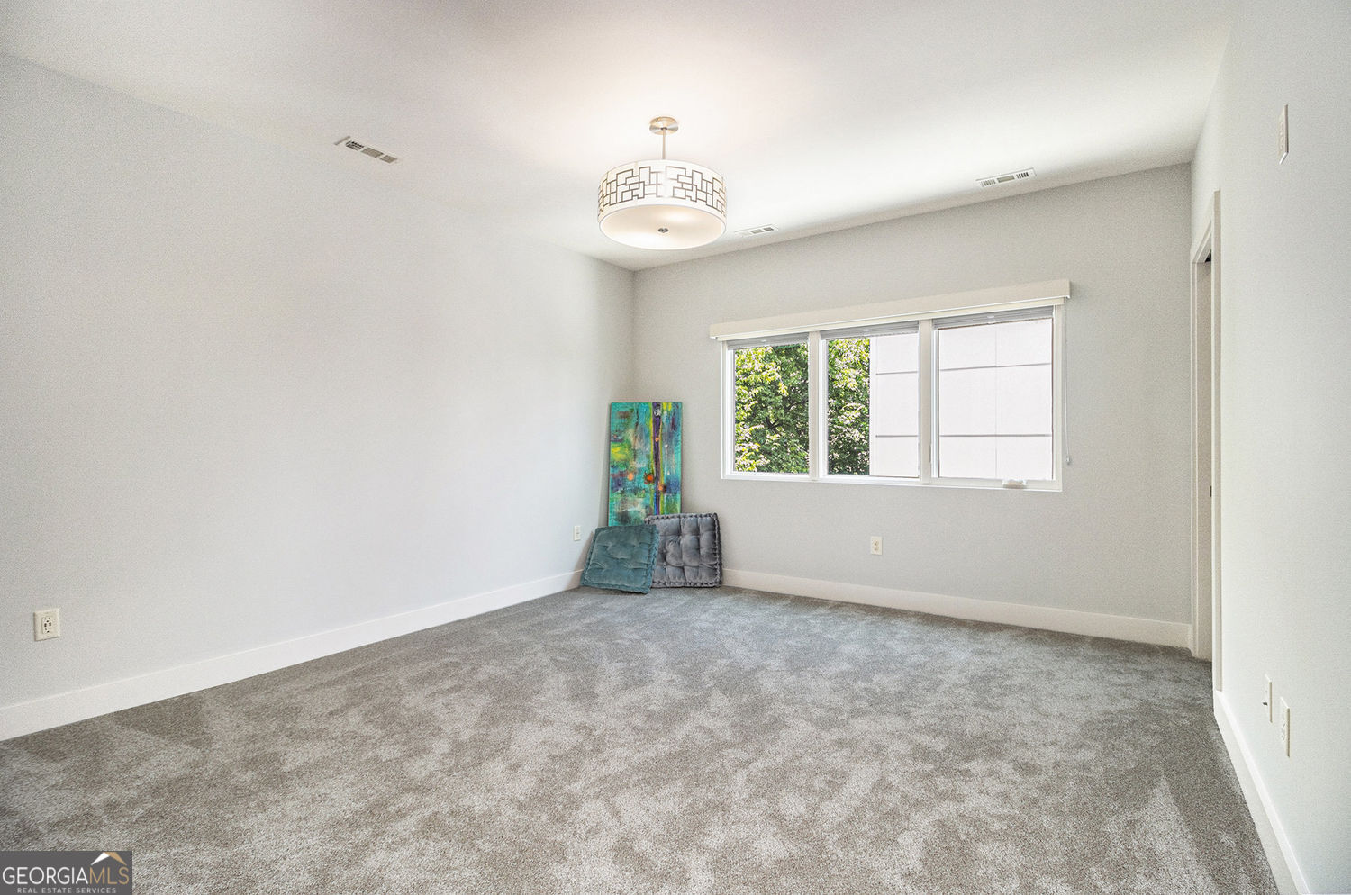 Atlanta, Georgia 30307, United States, 3 Bedrooms Bedrooms, ,4 BathroomsBathrooms,Residential,Active,169520