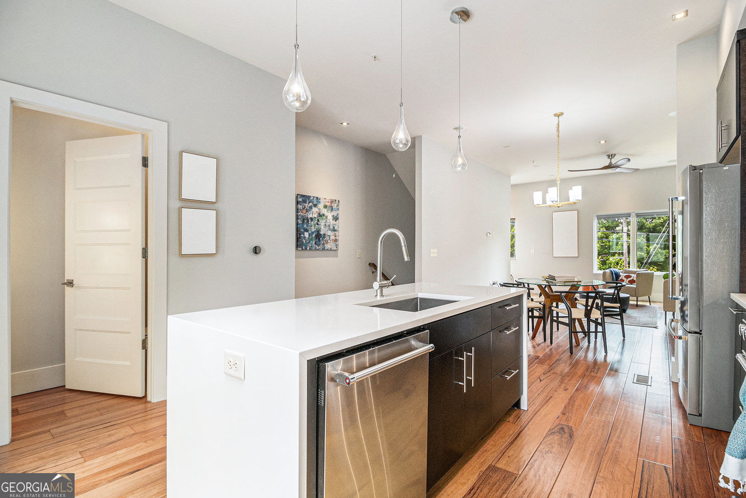 Atlanta, Georgia 30307, United States, 3 Bedrooms Bedrooms, ,4 BathroomsBathrooms,Residential,Active,169520