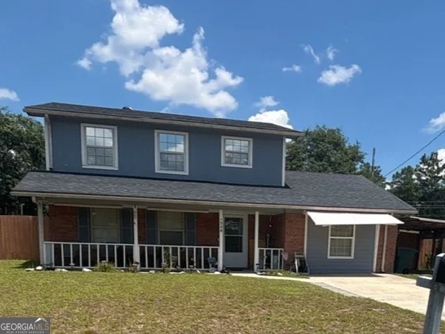 1528 Woodcrest Circle