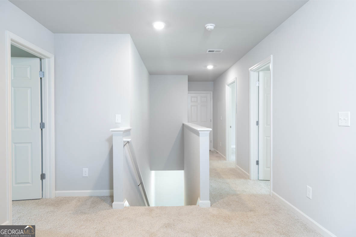 Twin Lakes - Residential