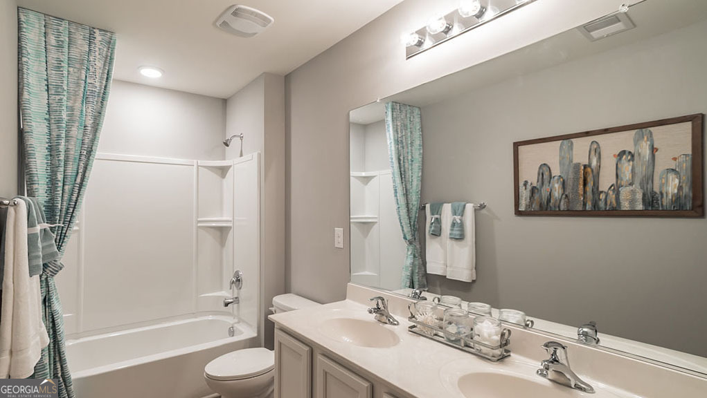 Twin Lakes - Residential