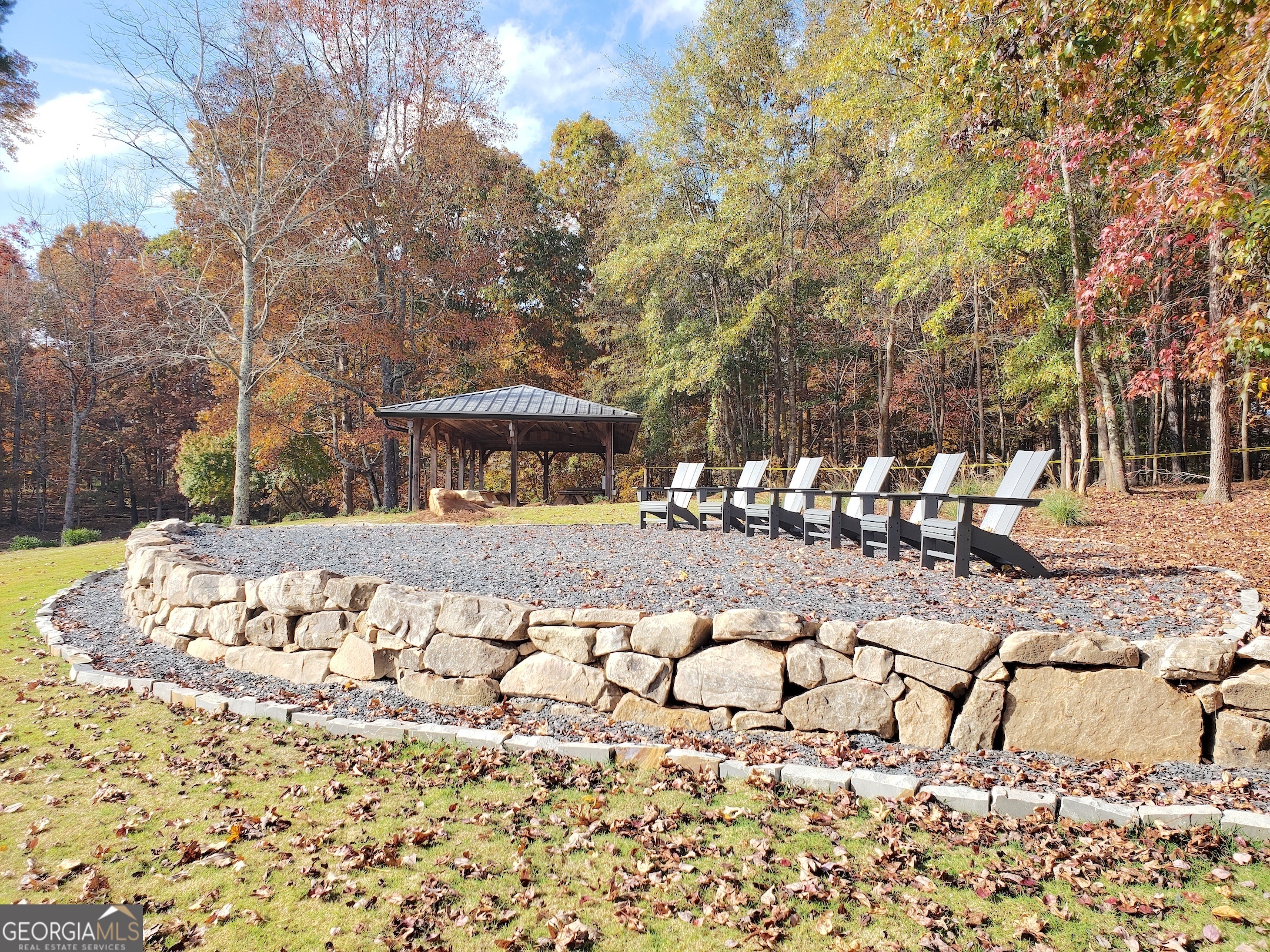 Twin Lakes - Residential