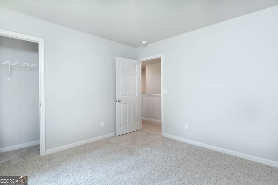 Twin Lakes - Residential