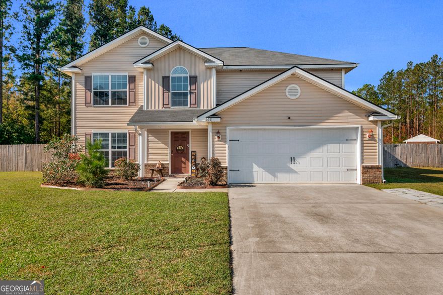 This home features a beautiful layout that has been well maintained, including a flex or activity room with a nice-sized kitchen and family room. The upstairs features a large owner's suite and three other bedrooms including the laundry room. Plenty of room on this one-acre lot located on a cul-de-sac. COMES WITH TWO STORAGE BUILDINGS! No HOA fees!
