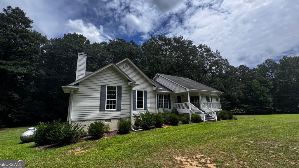 Photo of 1997 McKinley Road, Zebulon, GA 30295 (MLS # 10819733)