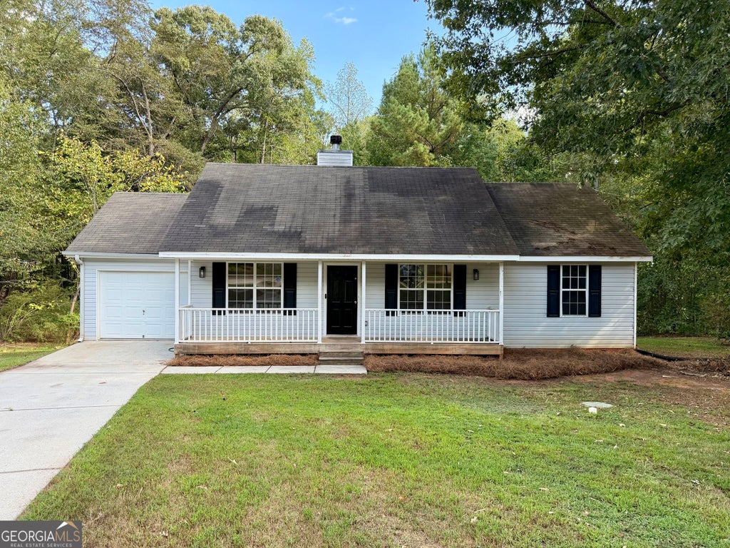 Photo of 164 Lake Forest Drive, Jackson, GA 30233 (MLS # 10843966)