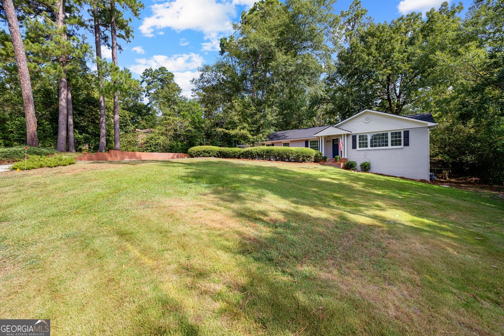 Photo of 2935 Victoria Circle, Macon, GA 31204 (MLS # 10852892)