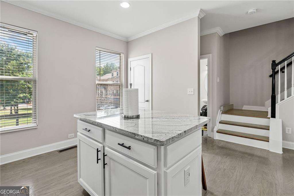 286 Blue Pointe CT